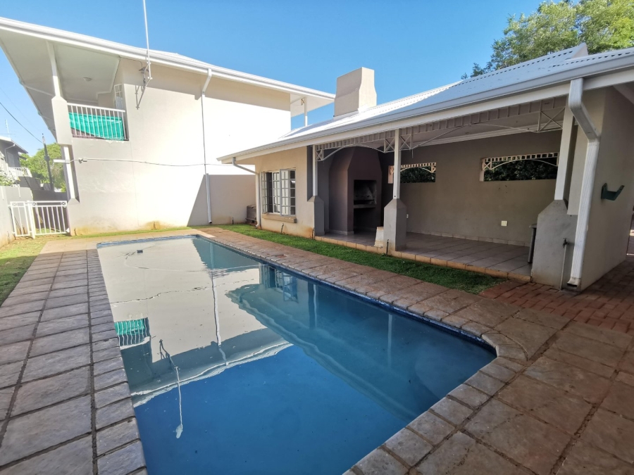 To Let 1 Bedroom Property for Rent in Die Bult North West